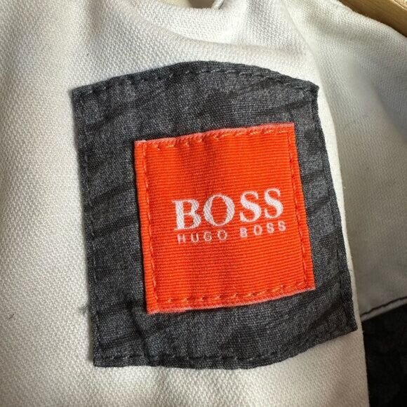 SALE! Men’s Gray Hugo Boss Distressed Zip-Up Jacket Size 40 EUC - Picture 8 of 8
